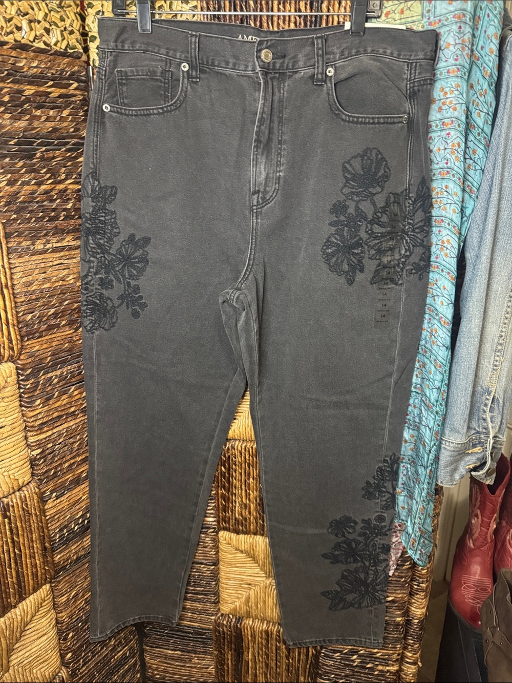 Women's Black Embroidered High-Waist Jeans